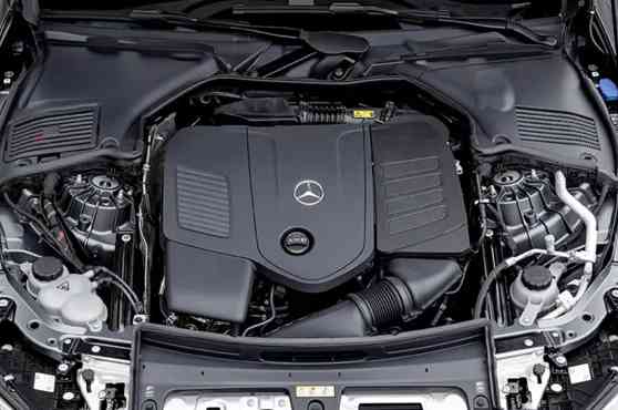 Mercedes-Benz C-Class image