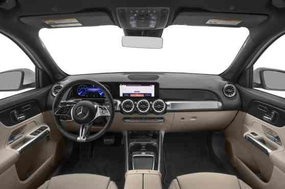 Mercedes-Benz EQB image