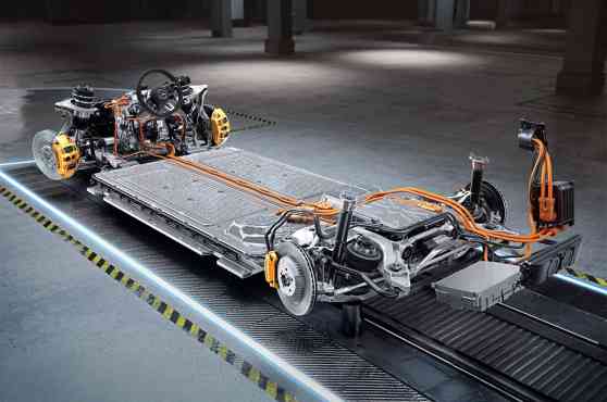 Mercedes-Benz EQS Sedan image