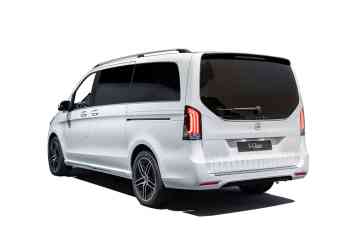 2024 Mercedes-Benz V-Class 220d Avantgarde Extra Long image