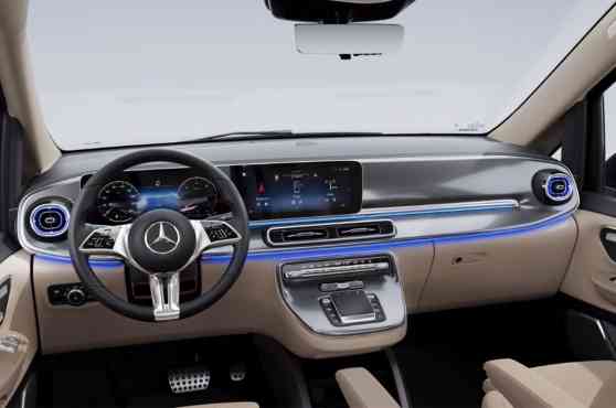 Mercedes-Benz V-Class image