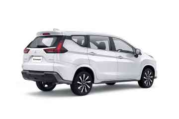 2026 Mitsubishi Xpander GLX AT  image
