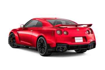 2024 Nissan GT-R 3.8 Premium image