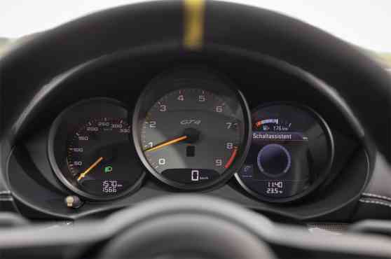 Porsche 718 Cayman GT4 image