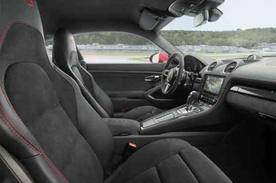 Porsche 718 Cayman GTS image