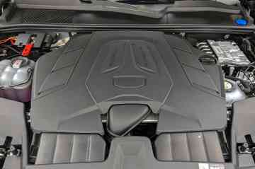 2025 Porsche Cayenne E-Hybrid image