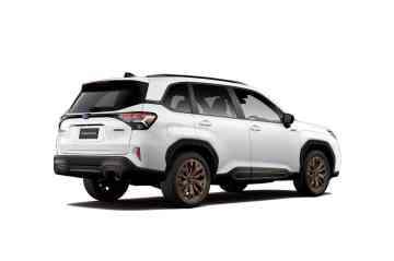 2026 Subaru Forester e-Boxer Hybrid image