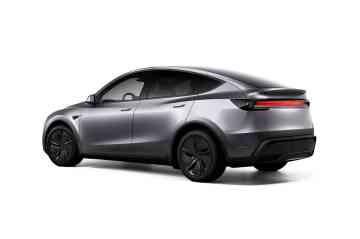 2025 Tesla Model Y Long Range AWD image