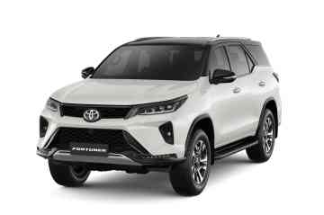 2021 Toyota Fortuner 2.4 V 4x2 A/T image