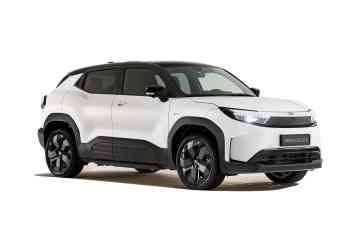 2026 Toyota Urban Cruiser GLX BEV 2WD image