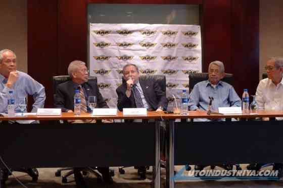 FIA president Jean Todt visits Philippines for Road Safety Awareness image