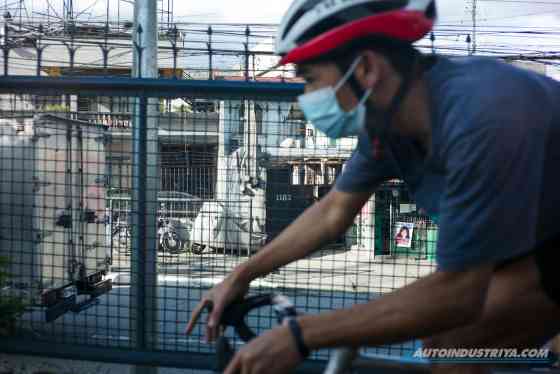 Road Sharing: A simple guide for drivers and cyclists image