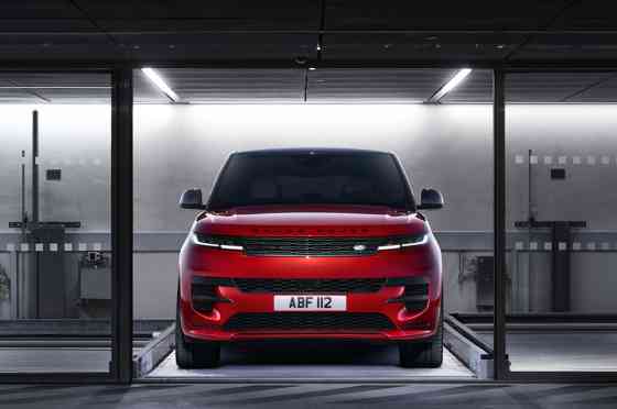 JLR to build Range Rover, RRS in India image