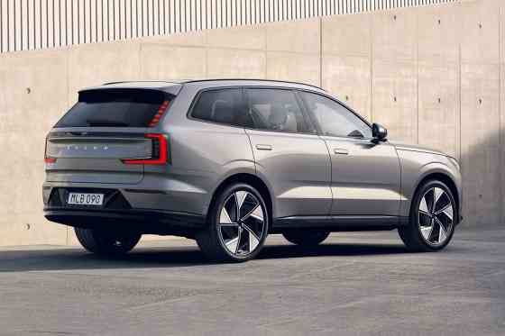 Volvo EX90, ES90 appear on DOE's list of recognized EVs image