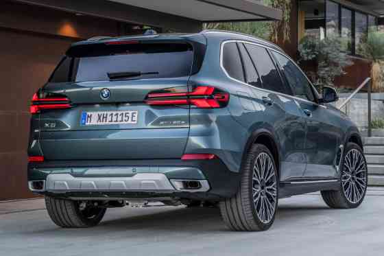 Plug-in hybrid version of BMW X5 also coming to PH? image