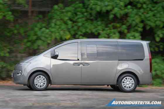 2023 Hyundai Staria 2.2 CRDi GLS+ 8AT image