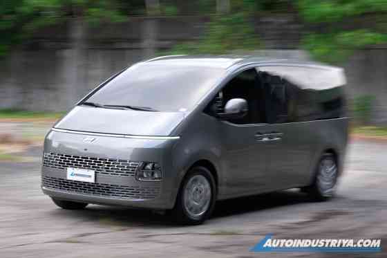 2023 Hyundai Staria 2.2 CRDi GLS+ 8AT image