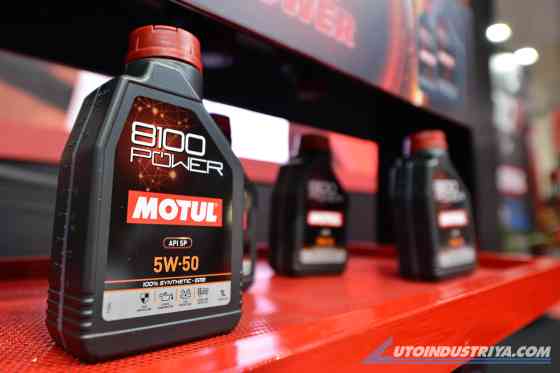 Motul 8100 Power: High performance and protection for the daily image