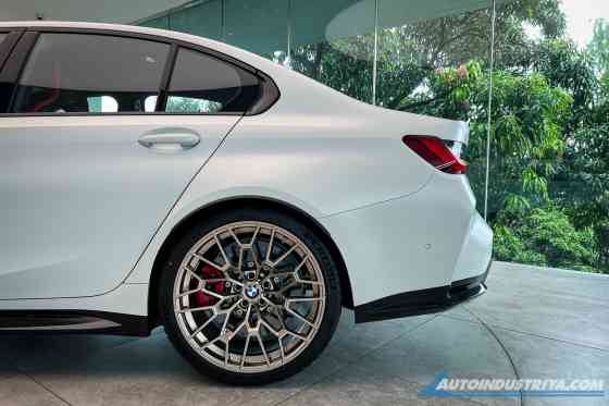 BMW adds hardcore 2024 M3 CS super sedan to PH lineup image