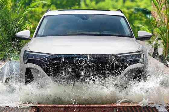 2024 Audi Q8 e-tron now in PH image