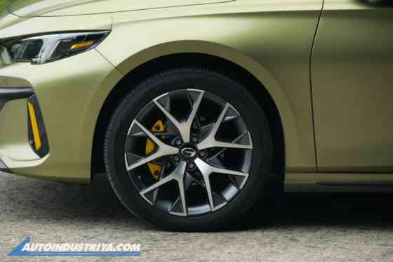 Track Drive: How the GAC Empow brings back the fun in sport compacts image