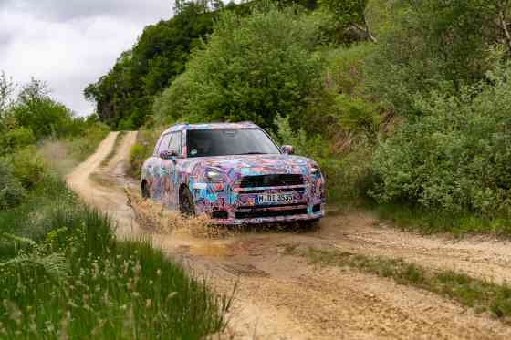 Next-gen Mini Countryman tears through the Scottish Highlands image