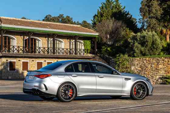 Merc C63 no V8 image