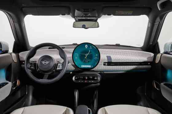 2024 Mini Cooper EV, Countryman image