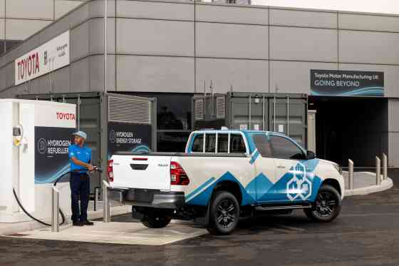 Toyota Hilux fuel cell hydrogen image