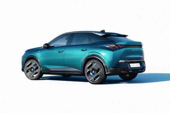 2024 Peugeot E-3008 EV can cover up to 700km on a single charge image