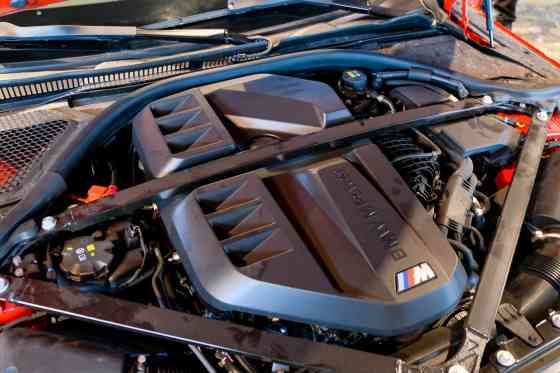 2025 BMW M2 gets more than just silver wheels image