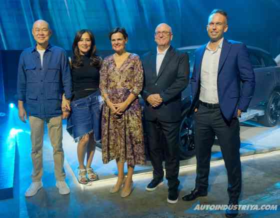 PHP 6.690M will get you the 2024 Range Rover Velar image