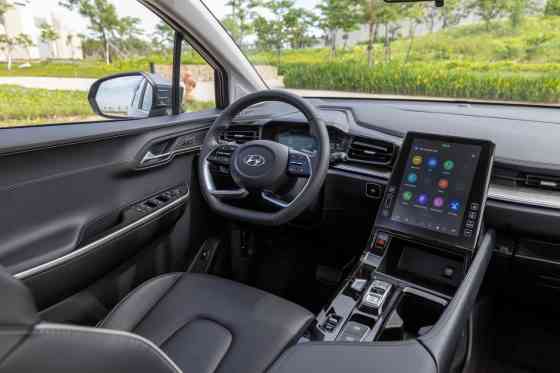 Hyundai PH's upcoming minivan will be called Custin image