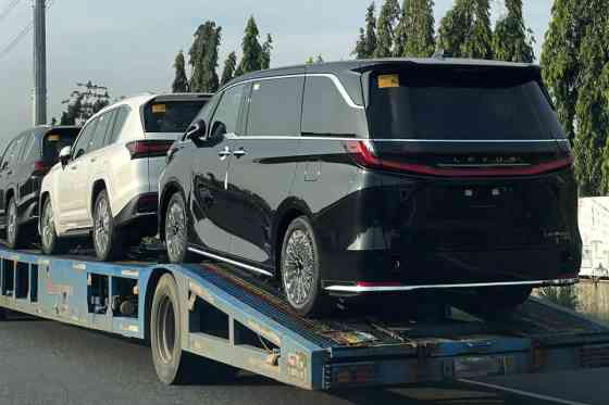 Ultra Alphard: 2024 Lexus LM tops out at PHP 11.8M image