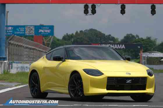 Nissan Z and GT-R Trackday image
