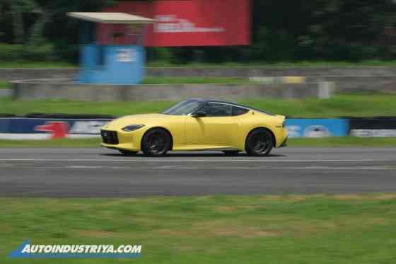 Nissan Z and GT-R Trackday image