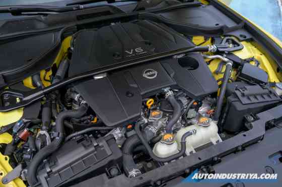 Nissan Z and GT-R Trackday image