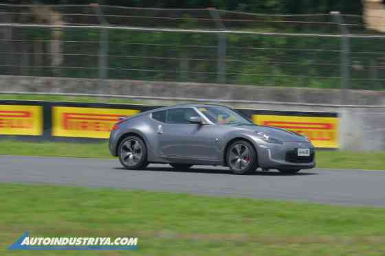 Nissan Z and GT-R Trackday image