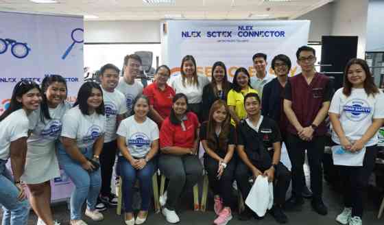 NLEX Corporation gives bus drivers free glasses, eyecare service image