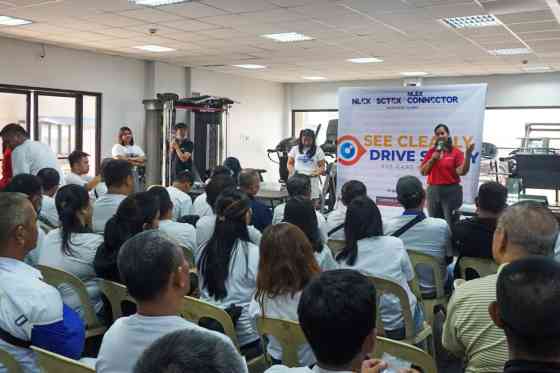 NLEX Corporation gives bus drivers free glasses, eyecare service image