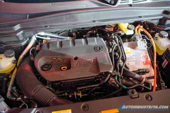 New Dongfeng PH launches hybrid and EV lineup image