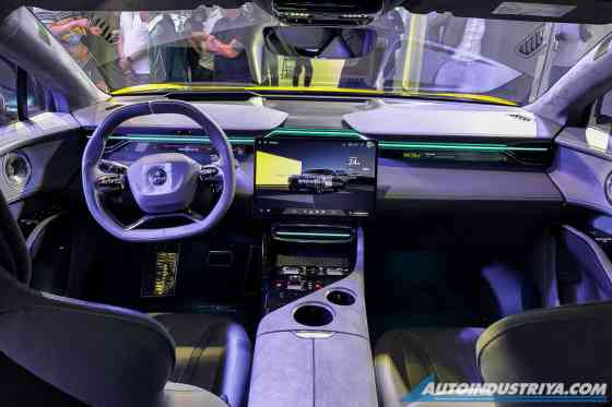 Lotus PH looking to sell "entry-level" Eletre for PHP 7 million image