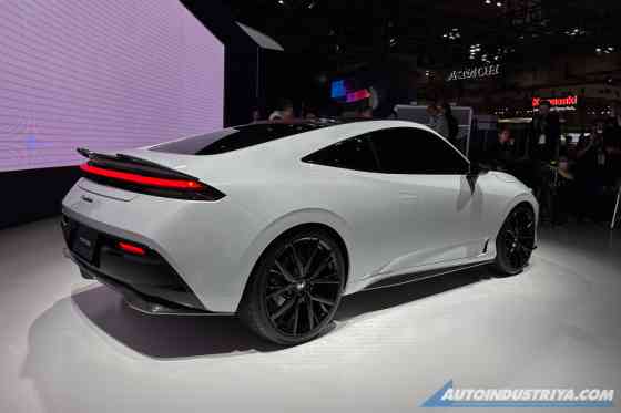 Honda is bringing back the Prelude as a sports EV coupe image