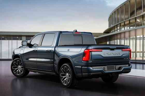 2025 Ram 1500 Ramcharger EV revealed with V6 range extender image