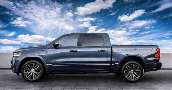 2025 Ram 1500 Ramcharger EV revealed with V6 range extender image