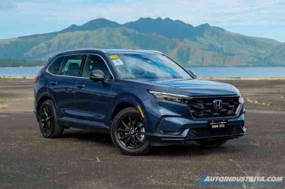 First Drive: 2024 Honda CR-V e:HEV, VTEC Turbo (NO TEXT) First Drive: 2024 Honda CR-V e:HEV, VTEC Turbo (NO TEXT) image