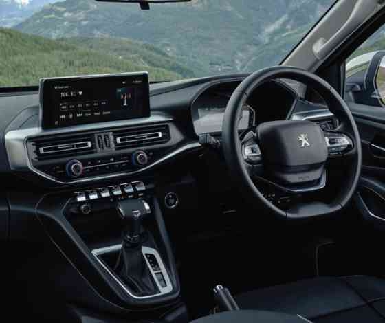 Peugeot PH planning Landtrek pickup truck? image