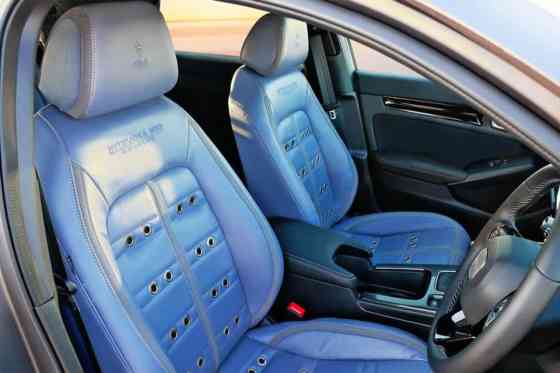 Mitsuoka turns Civic into a Dodge Challenger look-alike image