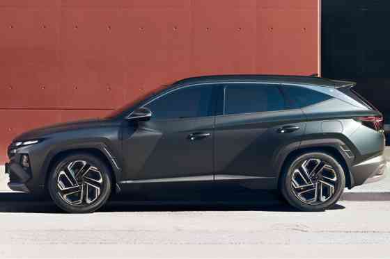 Hyundai updates Tucson with slight exterior tweaks, new interior image