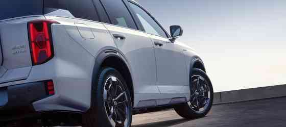 2024 GAC ES9 is the PHEV variant of GS8 SUV image